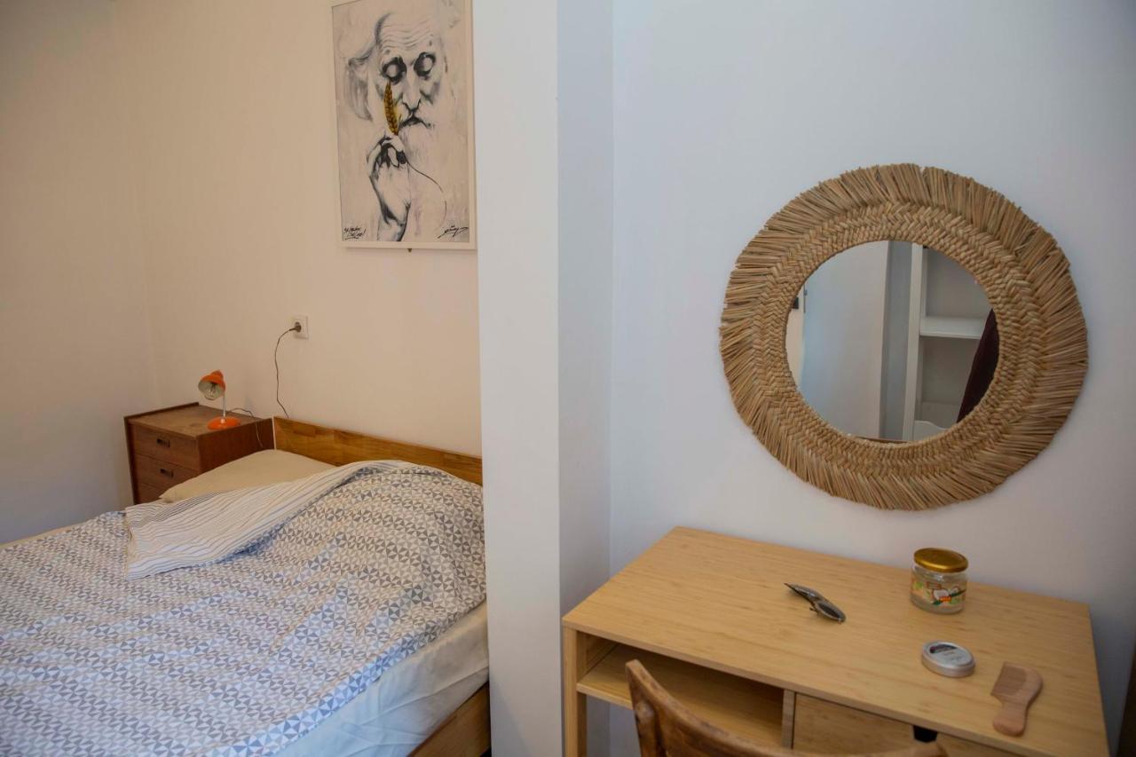 Central Sofia 3-Bedroom Apartment - Urban Art Gallery - Free Parking! מראה חיצוני תמונה