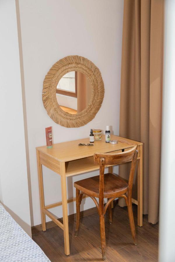 Central Sofia 3-Bedroom Apartment - Urban Art Gallery - Free Parking! מראה חיצוני תמונה