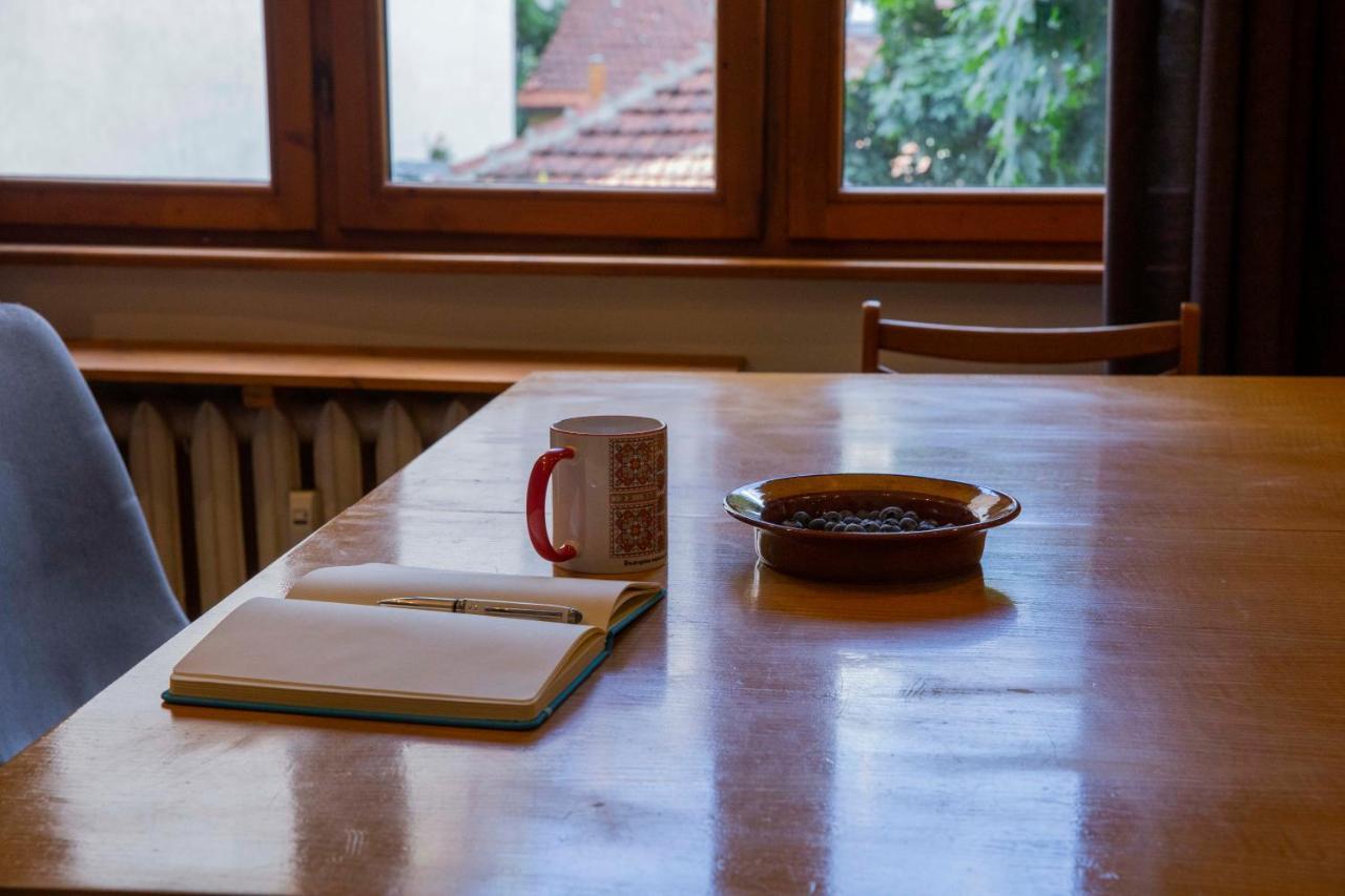 Central Sofia 3-Bedroom Apartment - Urban Art Gallery - Free Parking! מראה חיצוני תמונה